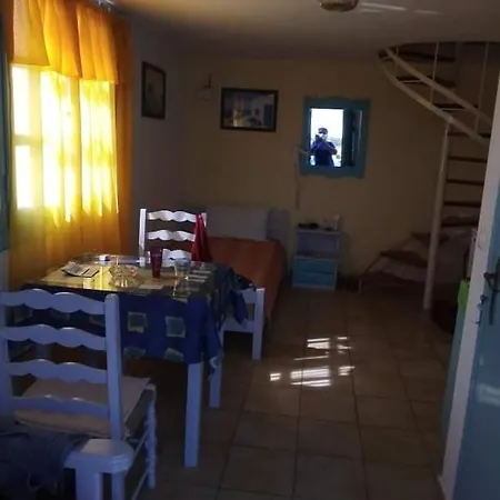 Darzenta Athina Апартаменты